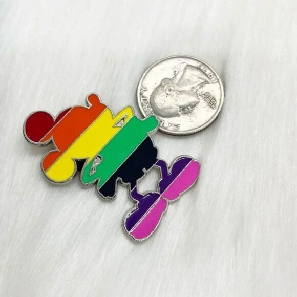 🔮 5/$25‎ Disney Mickey Mouse Pride Rainbow Silhouette Pin - Picture 2 of 3